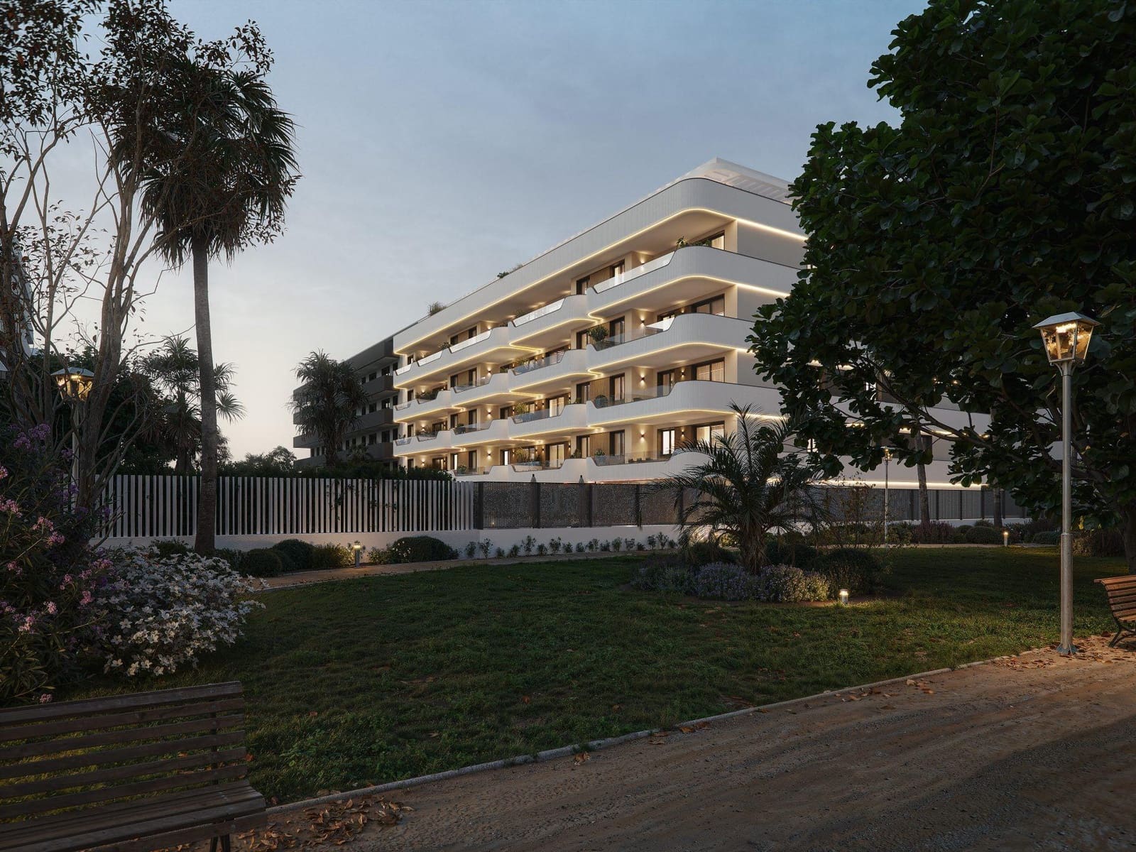 3 bedroom Apartment for sale in Torre del Mar with pool garage - € 516,000 (Ref: 10112958)