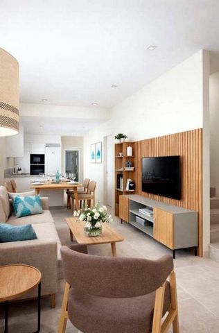3 Zimmer Villa zu verkaufen in Moncofa mit Pool Garage - 420.000 € (Ref: 10112980)
