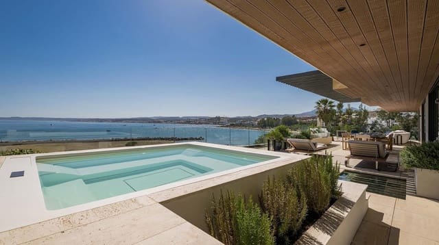 4 bedroom Apartment for sale in Seghers, Estepona with pool garage - € 5,700,500 (Ref: 10113240)