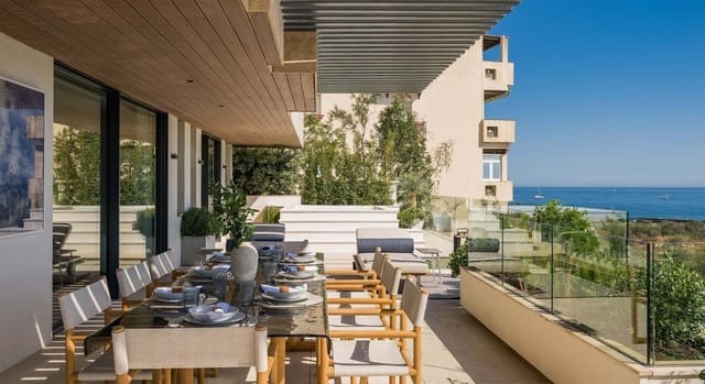 4 bedroom Apartment for sale in Seghers, Estepona with pool garage - € 5,700,500 (Ref: 10113240)