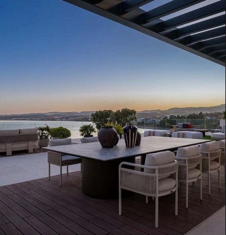 3 quarto Penthouse para venda em Seghers, Estepona com piscina garagem - 6 500 000 € (Ref: 10113241)