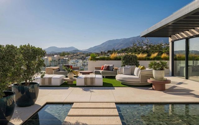 3 quarto Penthouse para venda em Seghers, Estepona com piscina garagem - 6 500 000 € (Ref: 10113241)