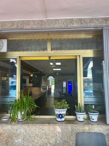 Kommersiell til salgs i Montgó - Ermita, Javea / Xàbia - € 475 000 (Ref: 10133639)