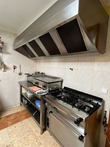 Kommersiell til salgs i Montgó - Ermita, Javea / Xàbia - € 475 000 (Ref: 10133639)