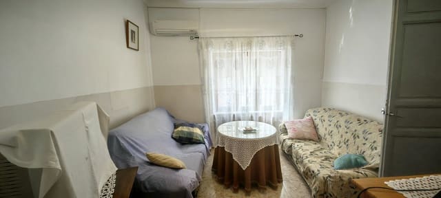 3 soverom Hus til salgs i Pinoso - € 95 000 (Ref: 10133647)
