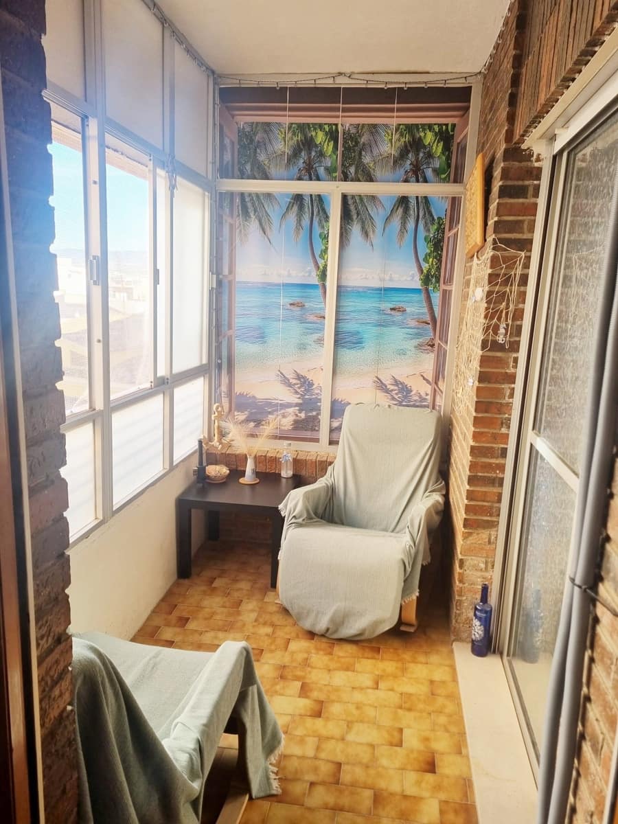 4 bedroom Apartment for sale in Pinoso - € 115,000 (Ref: 10133651)