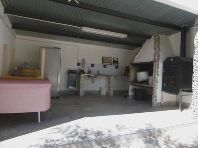 4 sypialnia Willa na sprzedaż w Yecla z basenem - 354 000 € (Ref: 10133654)
