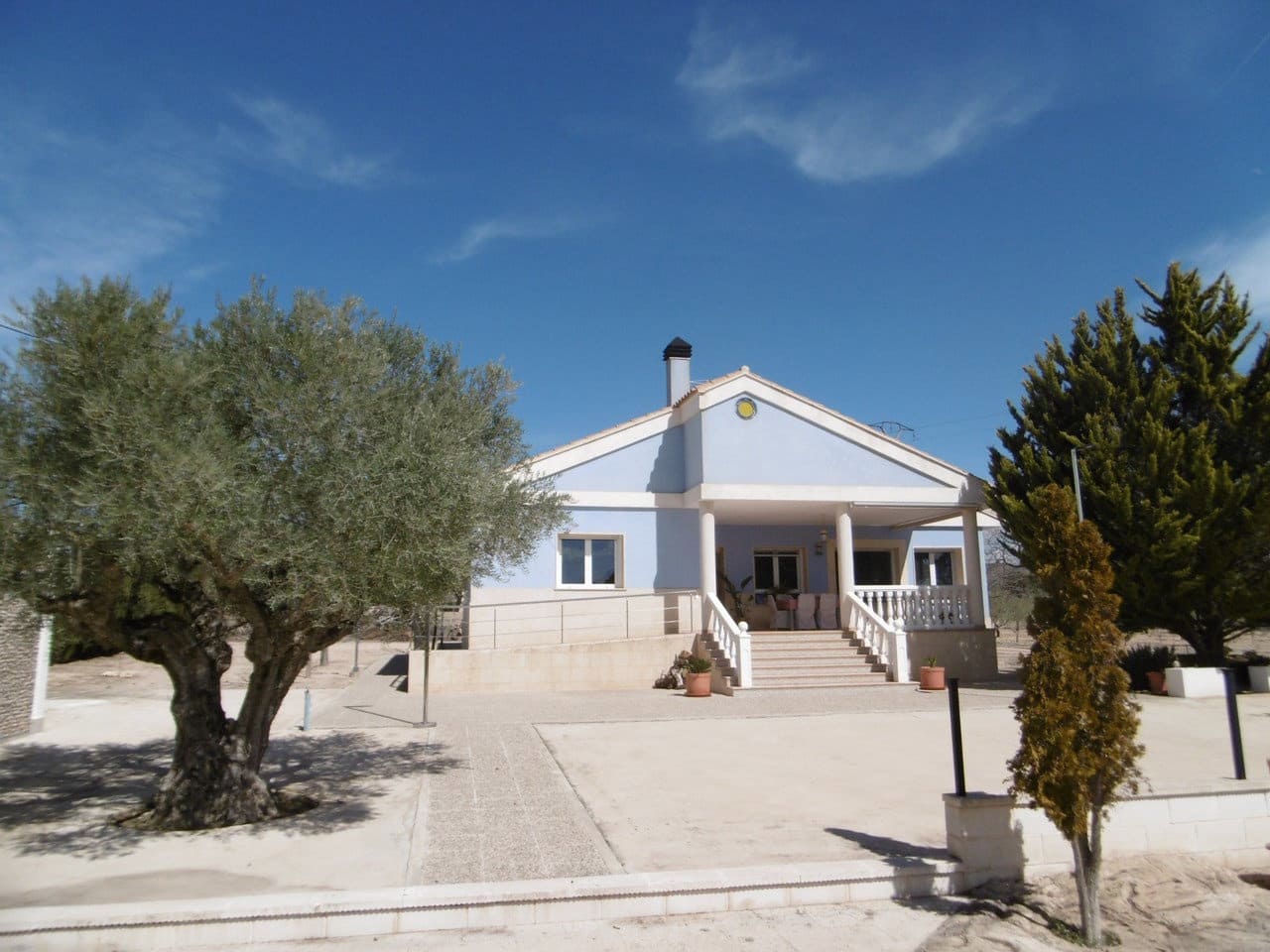 4 sovrum Villa till salu i Yecla - 354 000 € (Ref: 10133654)