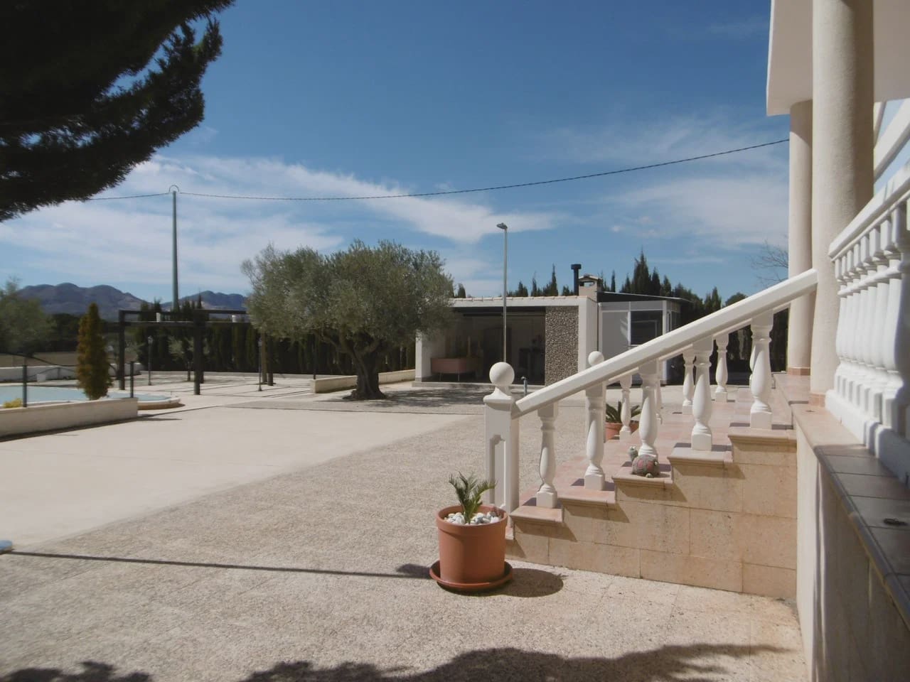 4 sovrum Villa till salu i Yecla - 354 000 € (Ref: 10133654)