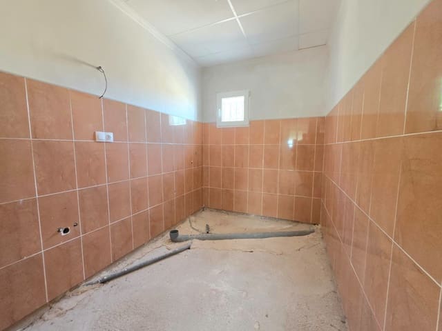 3 soveværelse Finca/Landehus til salg i Jumilla med garage - € 135.995 (Ref: 10133708)