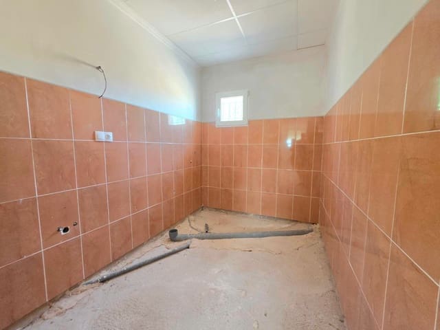 3 chambre Finca/Maison de Campagne à vendre à Jumilla avec garage - 135 995 € (Ref: 10133708)