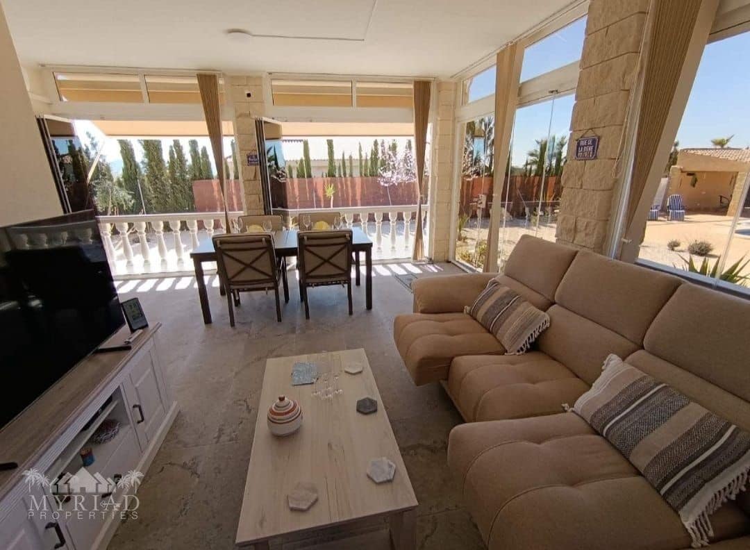 3 bedroom Villa for sale in Macisvenda with pool garage - € 349,995 (Ref: 10133711)