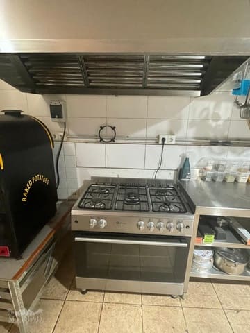 3 soveværelse Byhus til salg i Pinoso med garage - € 370.000 (Ref: 10133715)