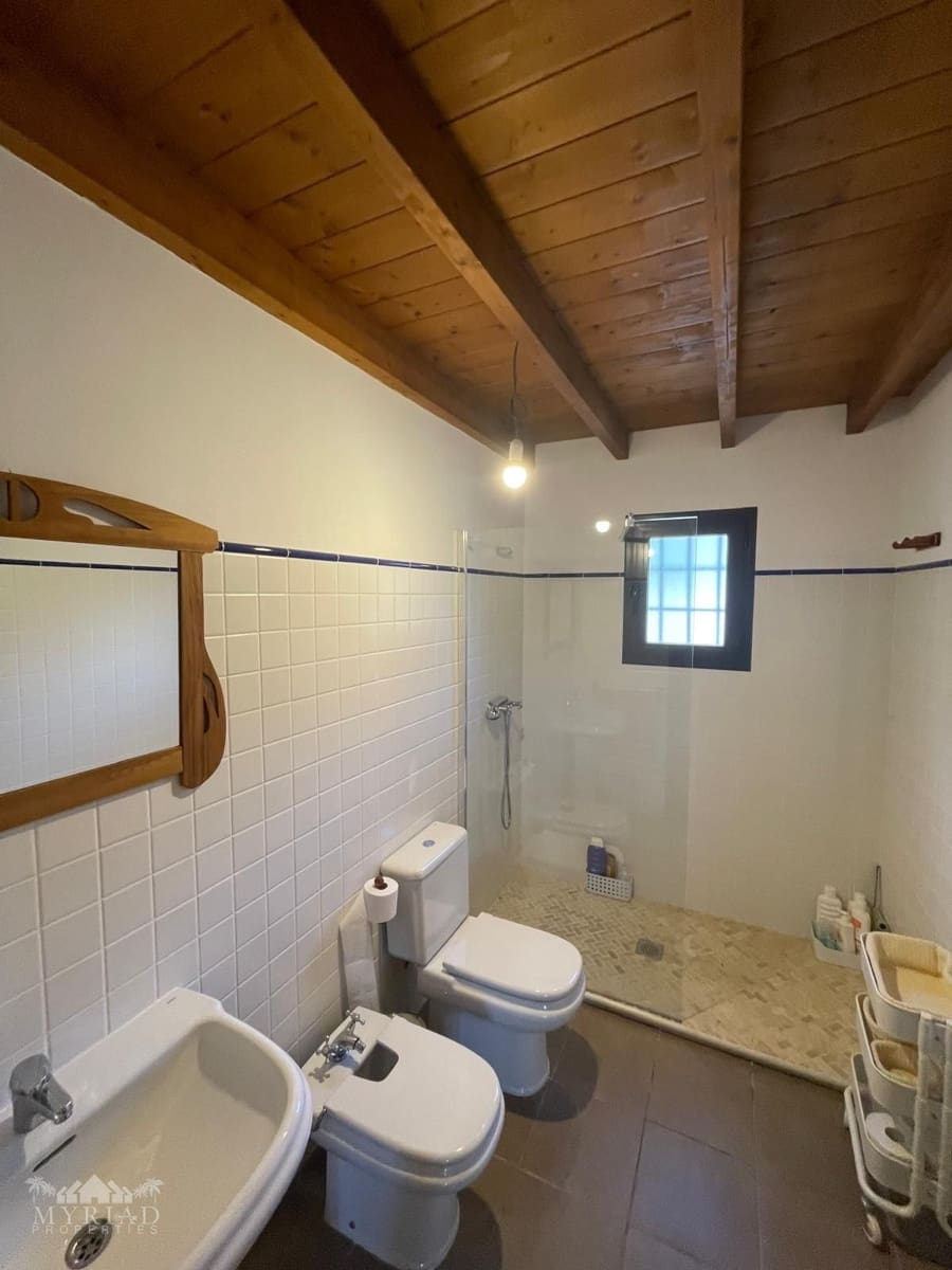 4 bedroom Villa for sale in Macisvenda with pool garage - € 279,000 (Ref: 10133720)