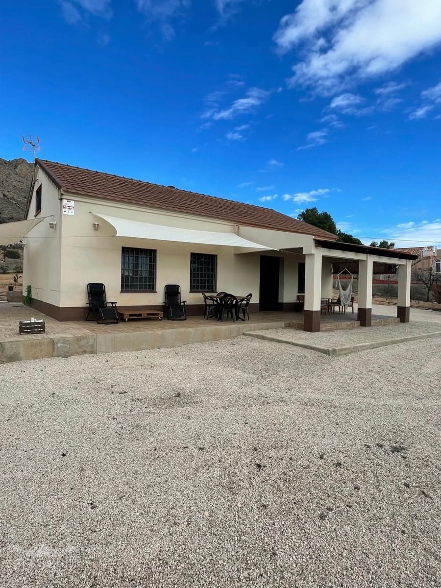 4 bedroom Villa for sale in Macisvenda with pool garage - € 279,000 (Ref: 10133720)