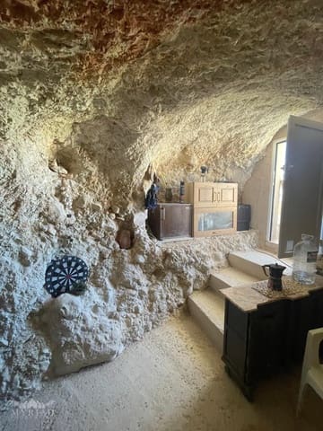 Mark till salu i Culebron, Pinoso - 50 000 € (Ref: 10133725)