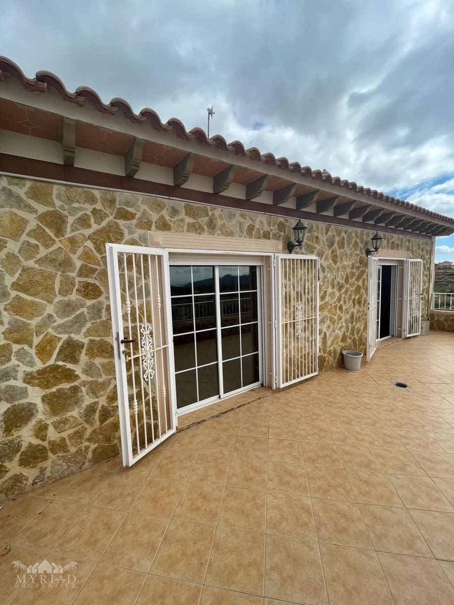 4 bedroom Villa for sale in Macisvenda - € 295,995 (Ref: 10133734)