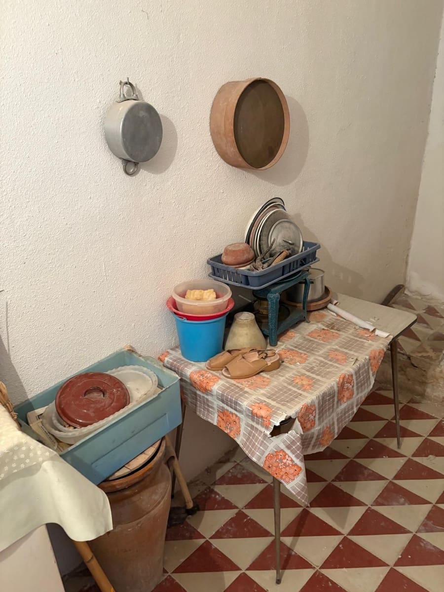 6 bedroom Finca/Country House for sale in Jumilla with pool garage - € 95,000 (Ref: 10133741)