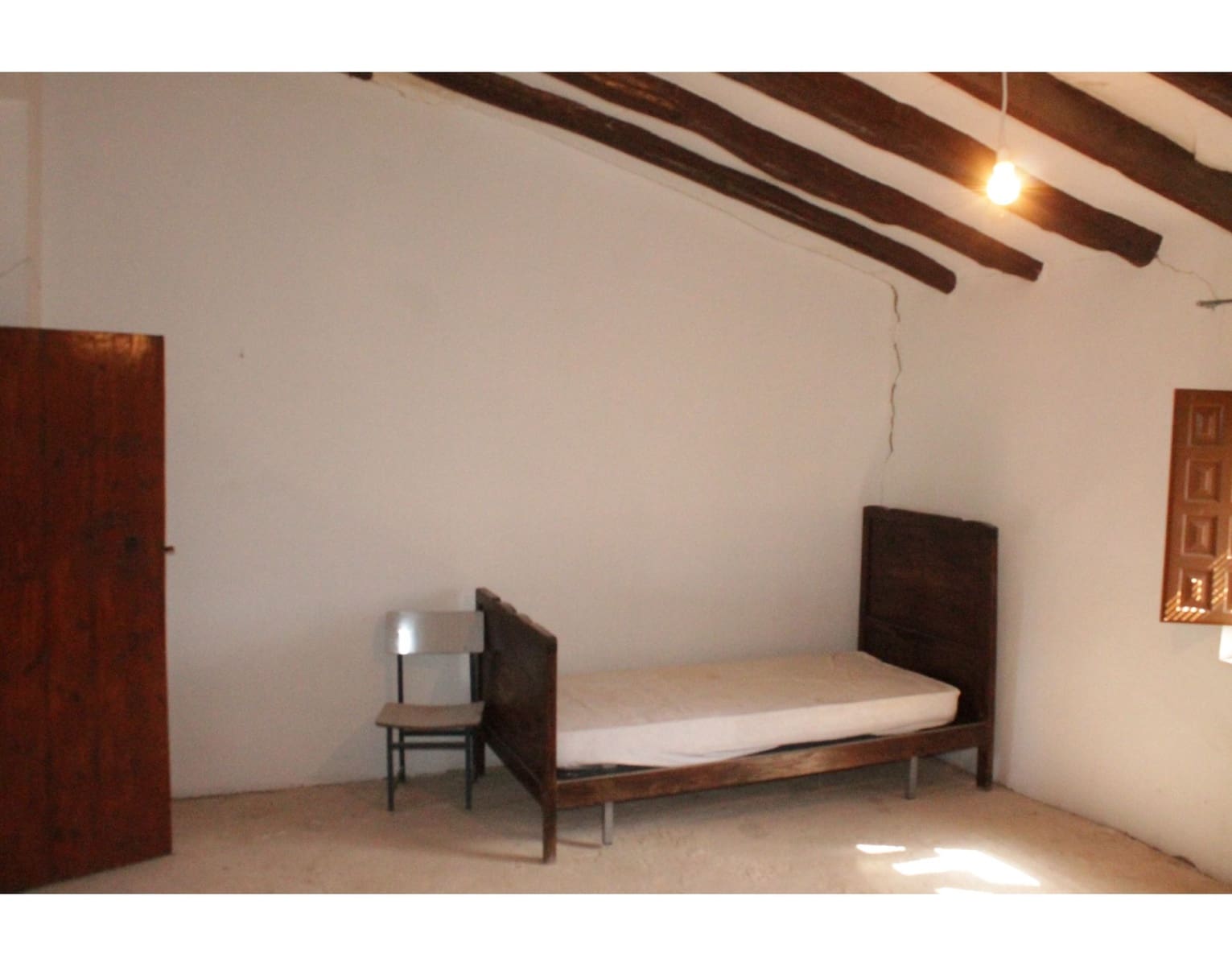 6 bedroom Finca/Country House for sale in Jumilla with pool garage - € 95,000 (Ref: 10133741)