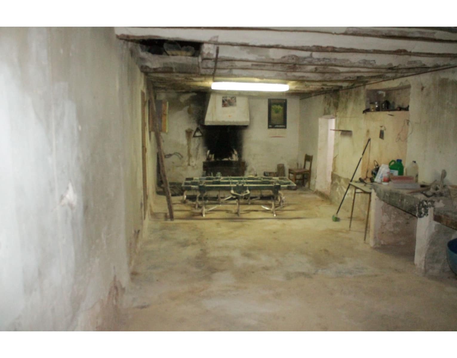 6 bedroom Finca/Country House for sale in Jumilla with pool garage - € 95,000 (Ref: 10133741)