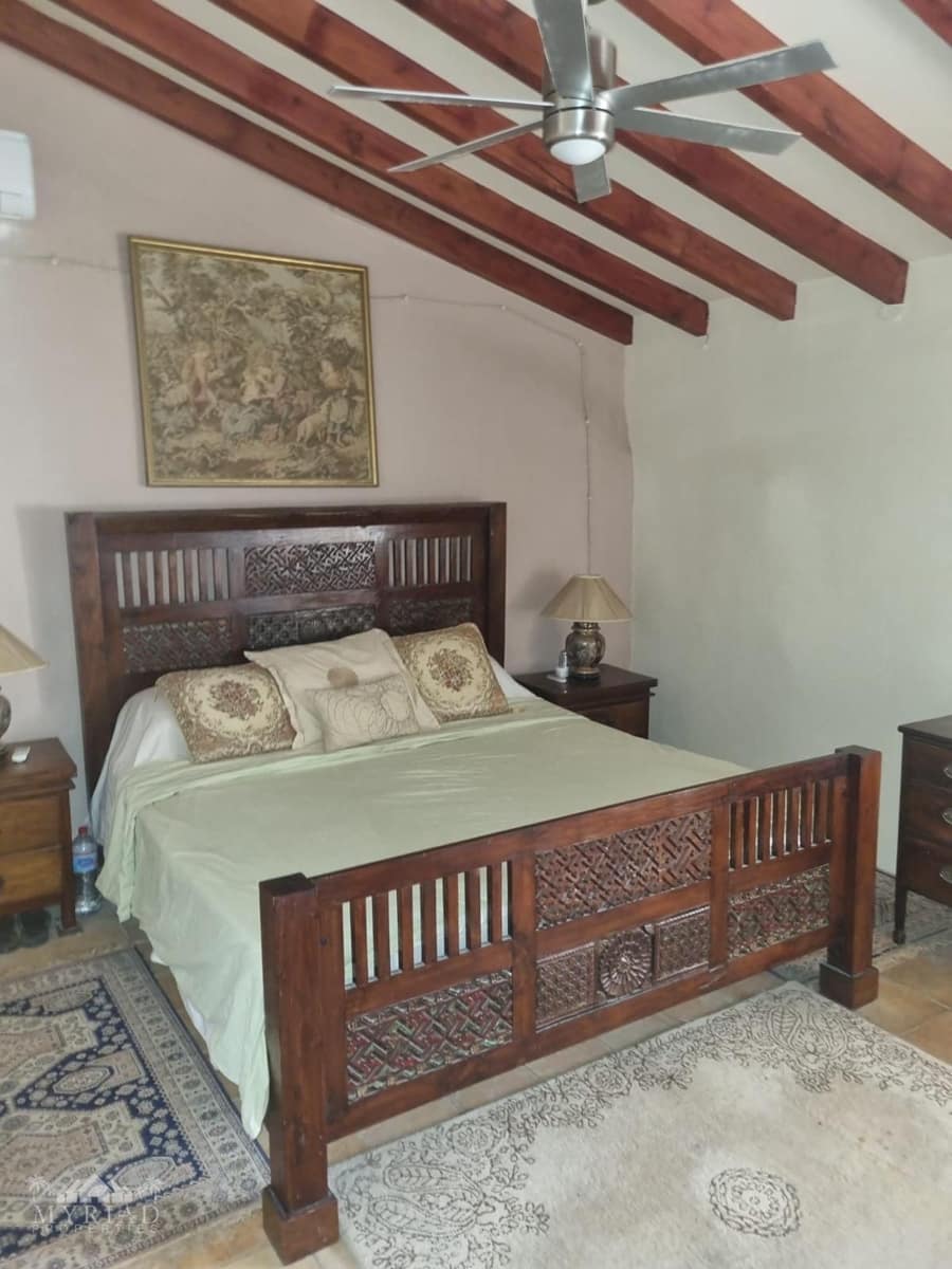 6 bedroom Finca/Country House for sale in Lel with pool - € 370,000 (Ref: 10133743)