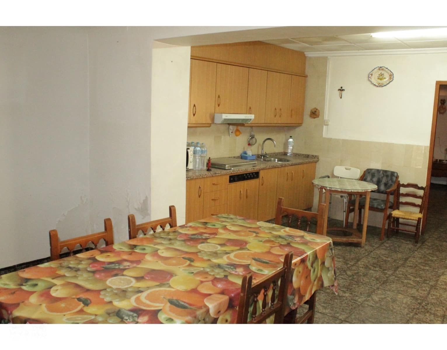 4 bedroom Villa for sale in Fortuna with pool - € 79,995 (Ref: 10133744)