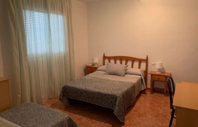 48 camera da letto Commerciale in vendita in Fortuna con garage - 450.000 € (Rif: 10133808)