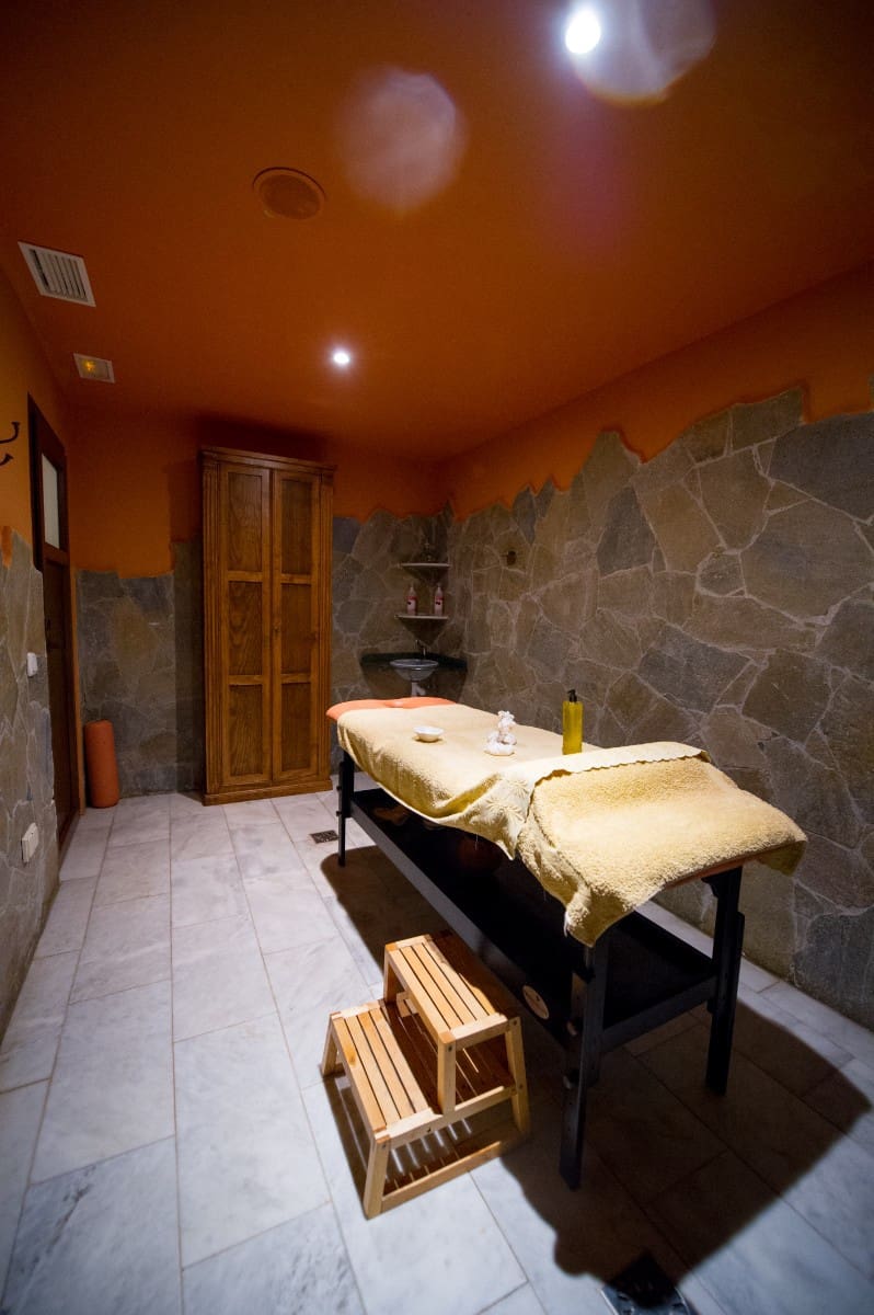 35 camera da letto Commerciale in vendita in Cardena con piscina - 1.200.000 € (Rif: 10133809)