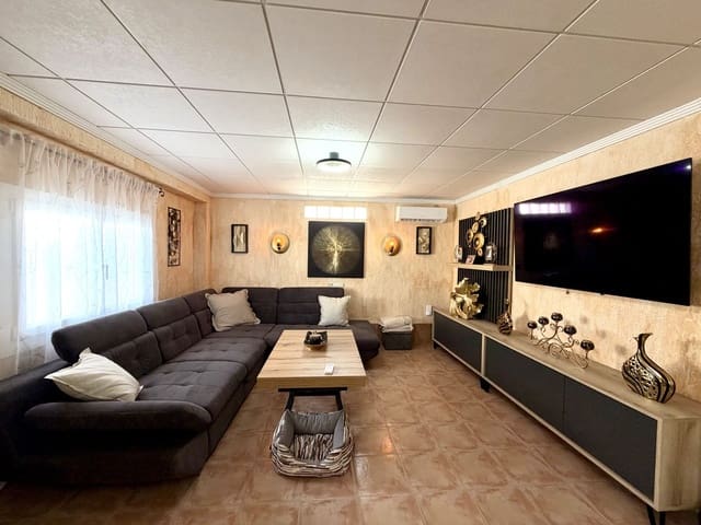 3 slaapkamer Villa te koop in Fortuna met zwembad garage - € 375.000 (Ref: 10136399)
