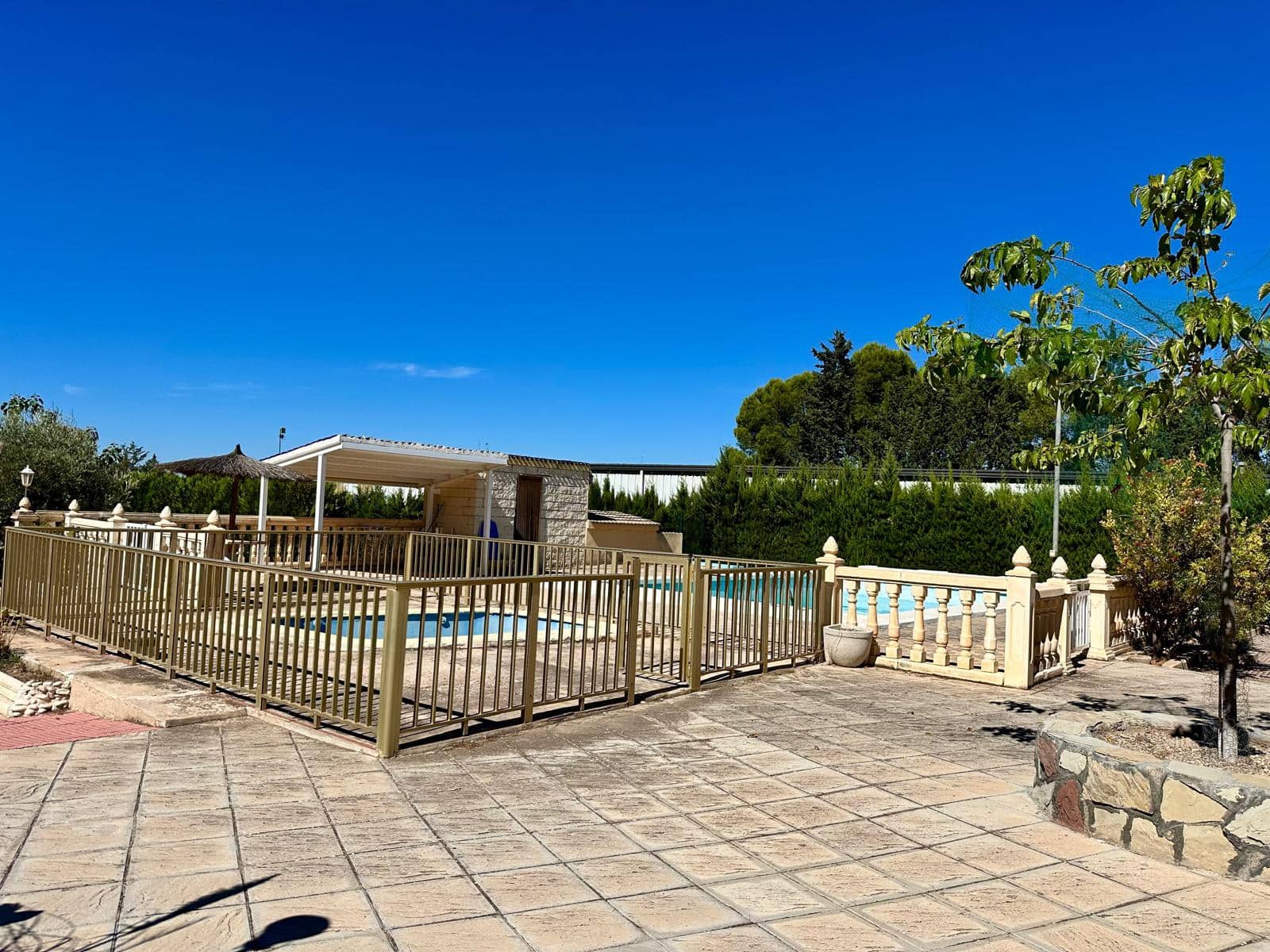 5 sovrum Villa till salu i Yecla med pool garage - 360 000 € (Ref: 10136400)