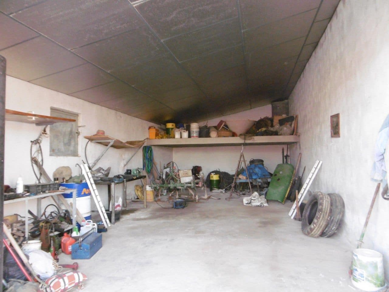 3 bedroom Semi-detached Villa for sale in Yecla with garage - € 46,000 (Ref: 10154084)