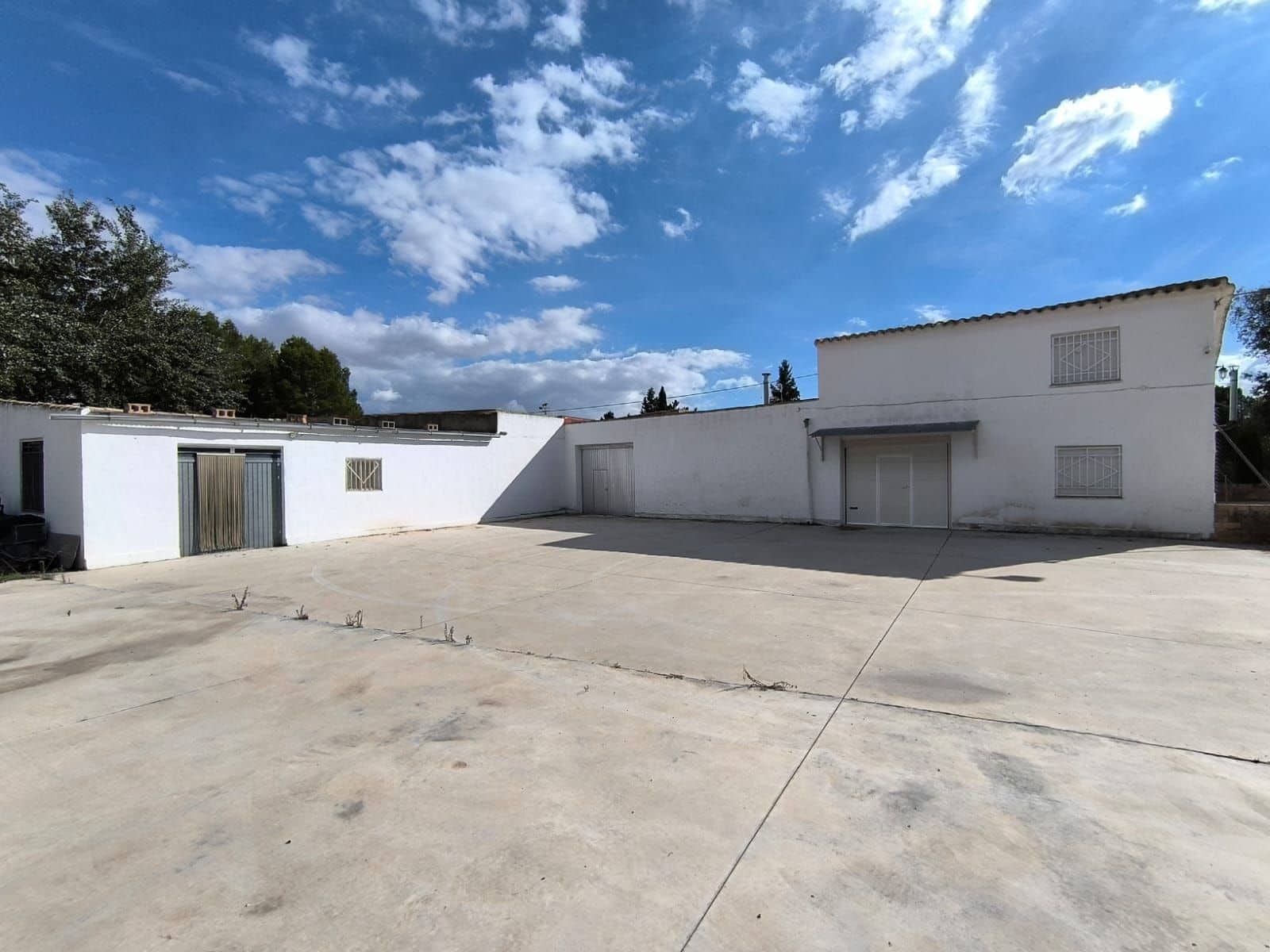 7 soverom Finca/Herregård til salgs i Villena med svømmebasseng garasje - € 290 000 (Ref: 10158858)