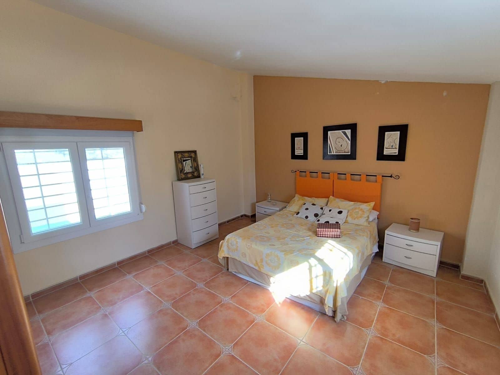 7 soverom Finca/Herregård til salgs i Villena med svømmebasseng garasje - € 290 000 (Ref: 10158858)