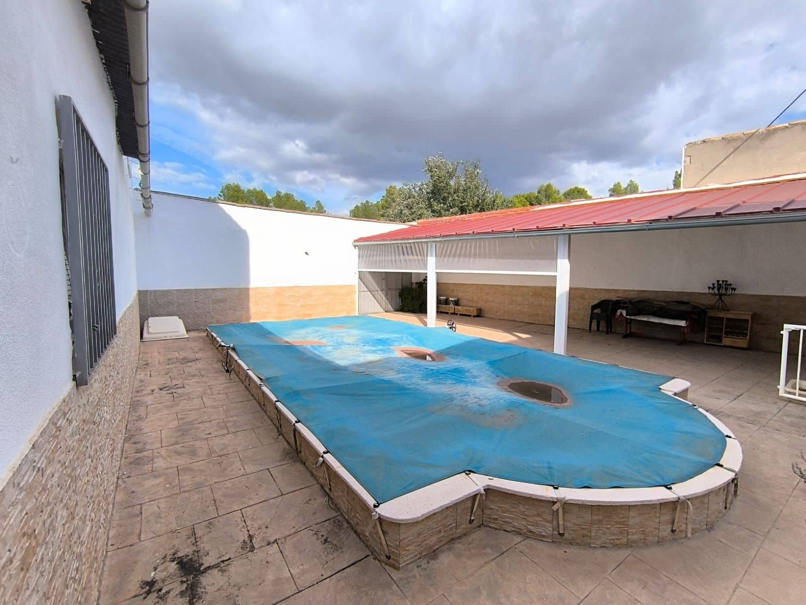 7 soverom Finca/Herregård til salgs i Villena med svømmebasseng garasje - € 290 000 (Ref: 10158858)