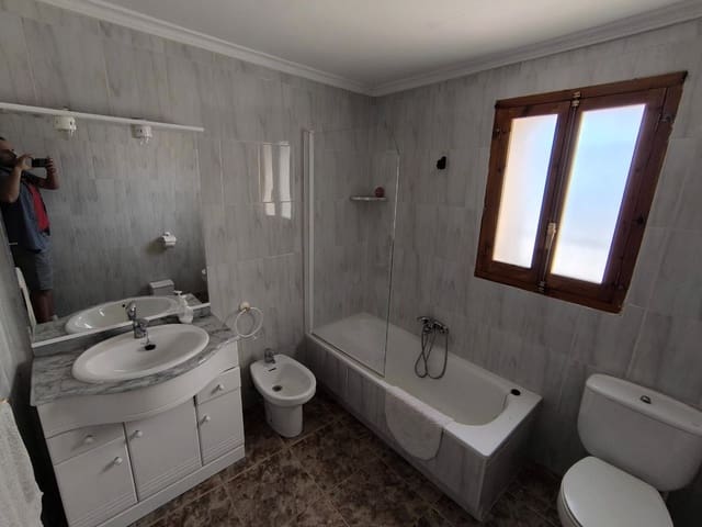 7 Zimmer Finca/Landgut zu verkaufen in Villena mit Pool Garage - 290.000 € (Ref: 10158858)