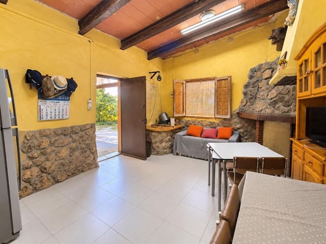 4 soveværelse Finca/Landehus til salg i Pinoso - € 149.995 (Ref: 10160231)