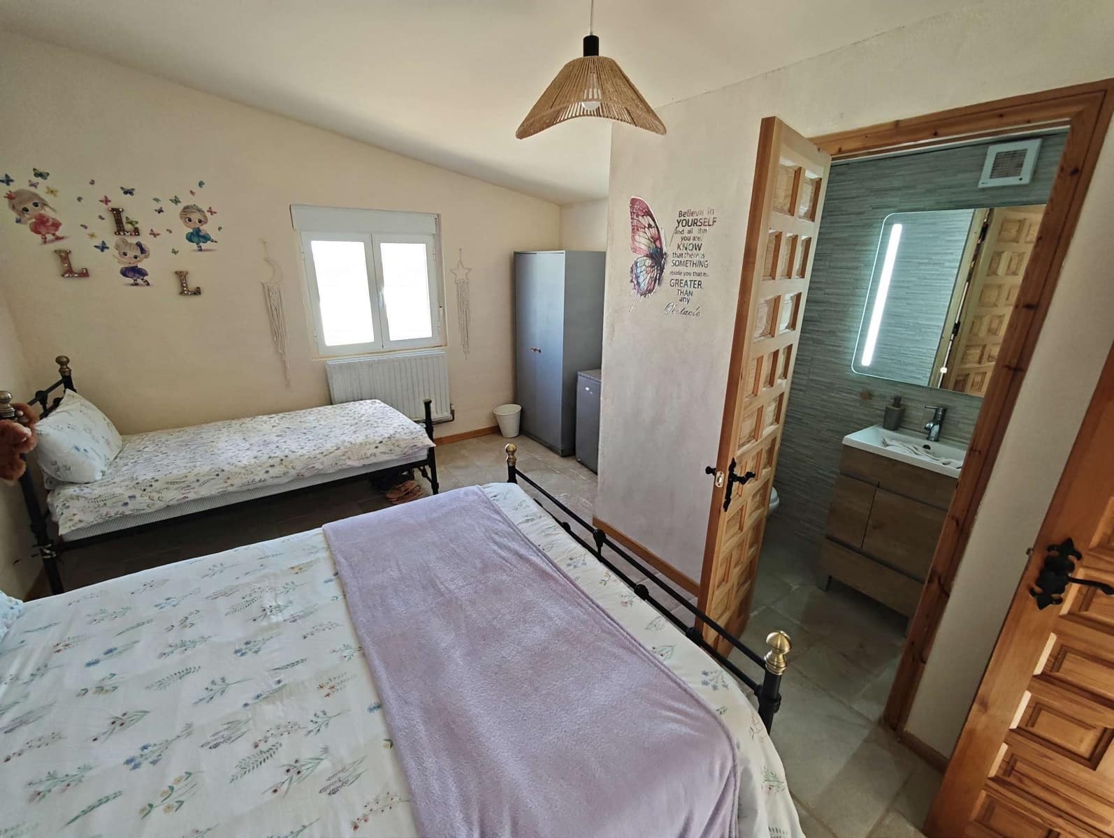 4 soveværelse Finca/Landehus til salg i Caudete med swimmingpool garage - € 375.000 (Ref: 10162214)