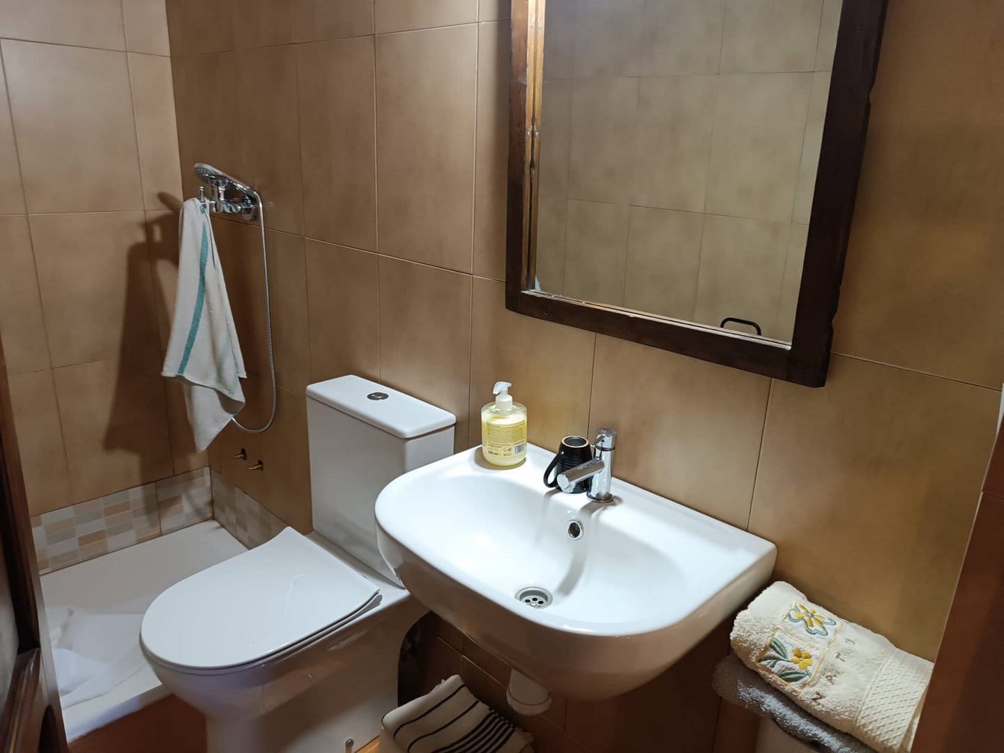 5 bedroom Finca/Country House for sale in Yecla with pool - € 249,000 (Ref: 10162215)