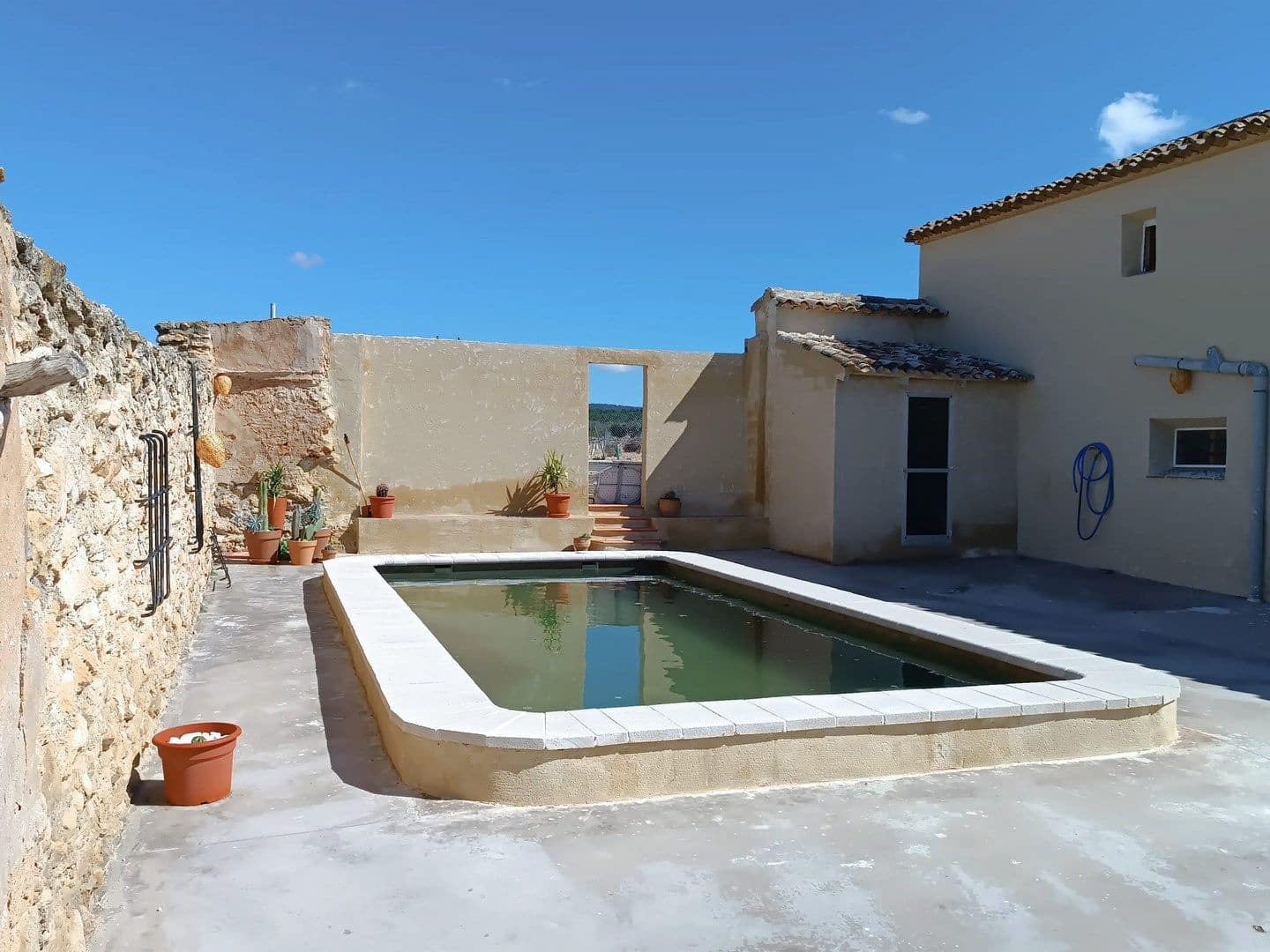 5 bedroom Finca/Country House for sale in Yecla with pool garage - € 249,000 (Ref: 10162475)