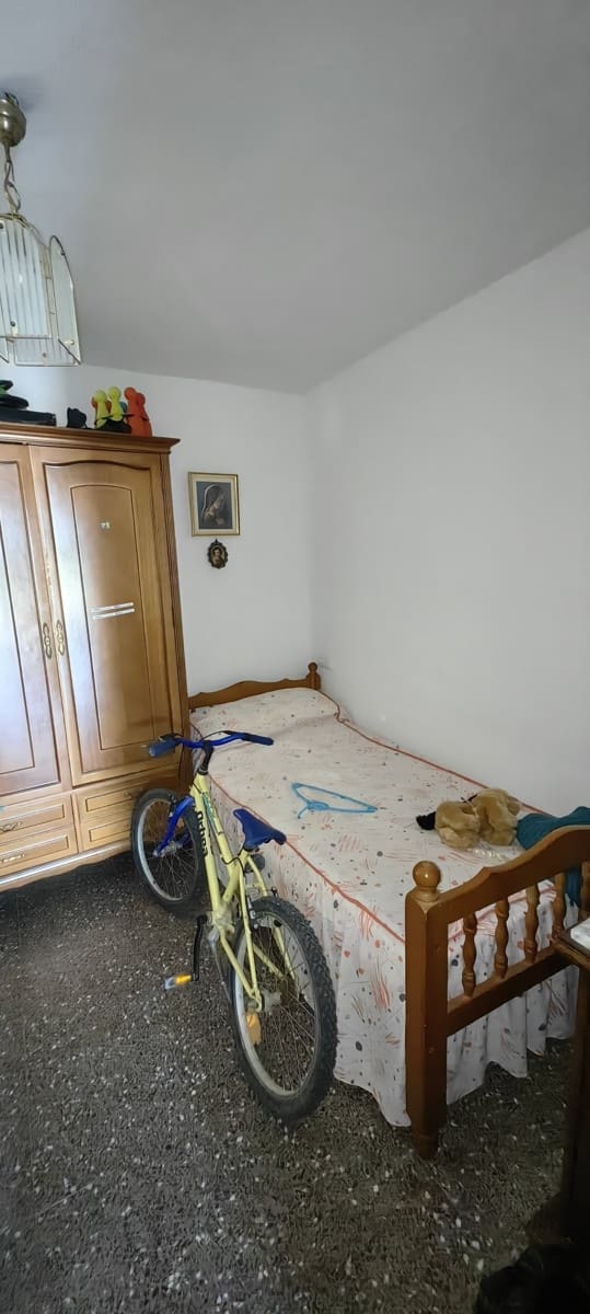 6 soveværelse Finca/Landehus til salg i Yecla med swimmingpool garage - € 259.000 (Ref: 10164799)