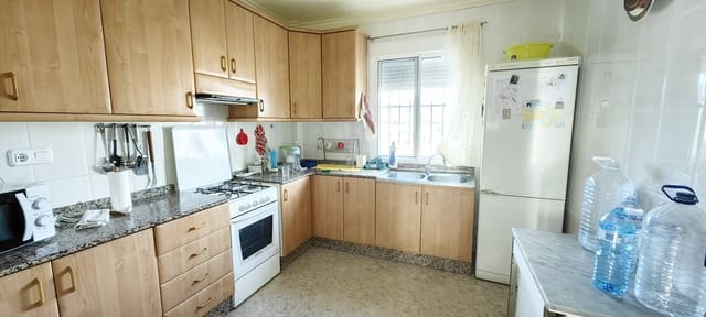 6 soveværelse Finca/Landehus til salg i Yecla med swimmingpool garage - € 259.000 (Ref: 10164799)