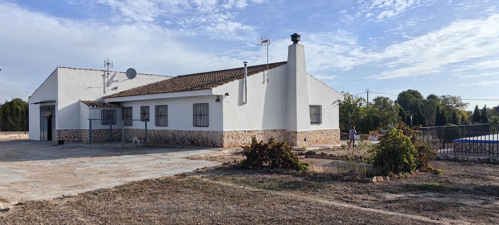 6 soveværelse Finca/Landehus til salg i Yecla med swimmingpool garage - € 259.000 (Ref: 10164799)
