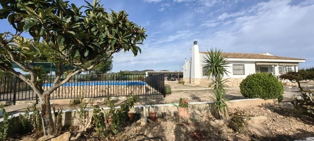 6 soveværelse Finca/Landehus til salg i Yecla med swimmingpool garage - € 259.000 (Ref: 10164799)