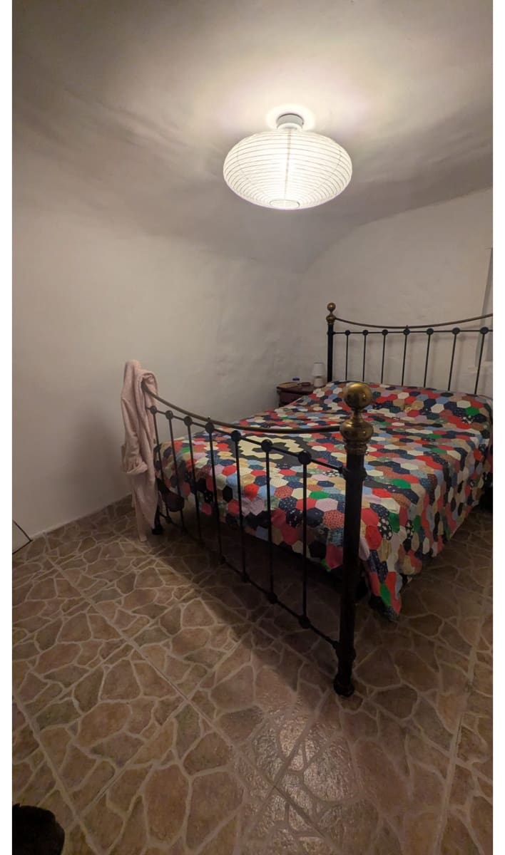 4 soverom Grottehus til salgs i L'Alguena / Alguenya med svømmebasseng - € 120 000 (Ref: 10166310)