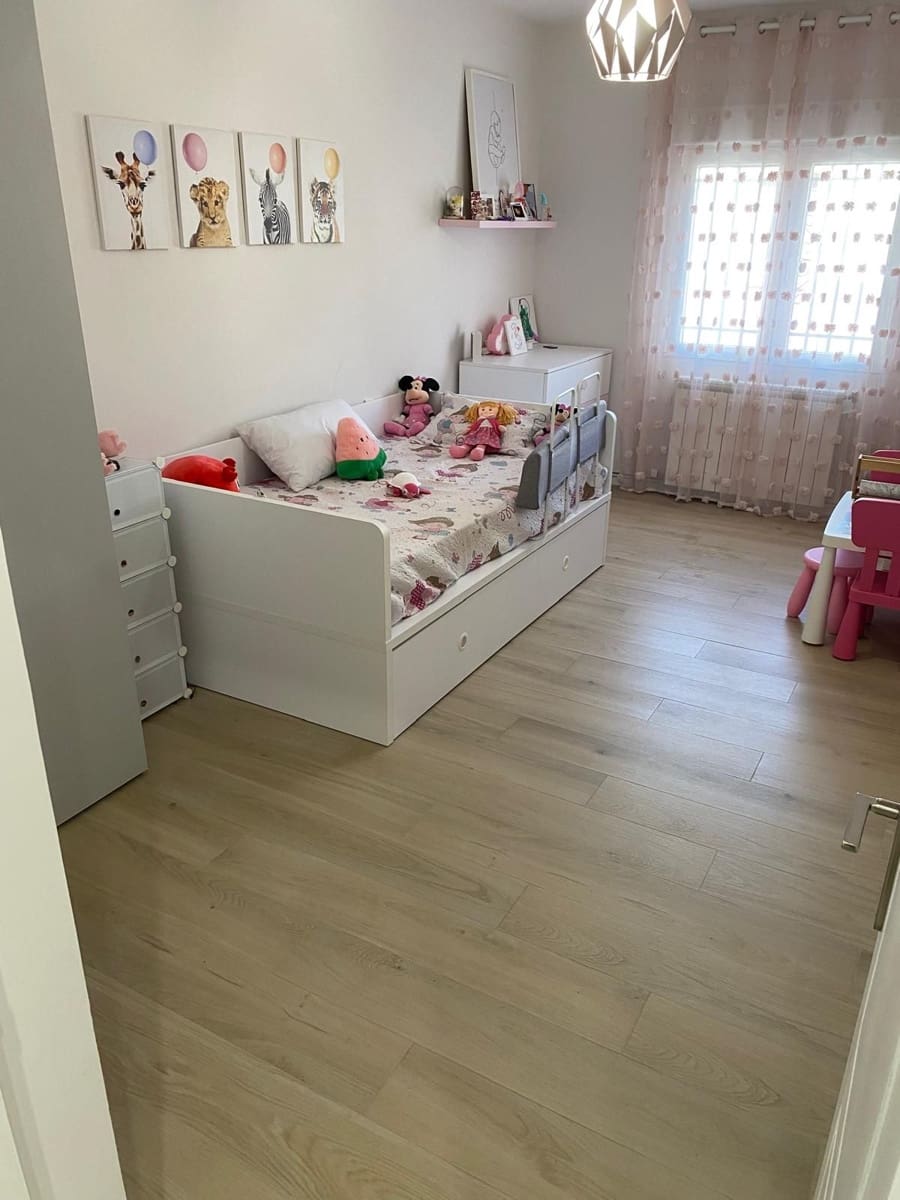 5 bedroom Villa for sale in Villena with pool garage - € 368,000 (Ref: 10172915)