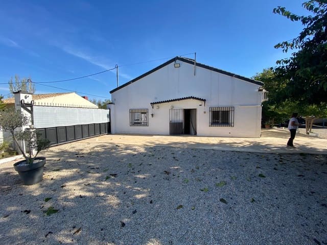5 soveværelse Villa til salg i Villena med swimmingpool garage - € 368.000 (Ref: 10172915)