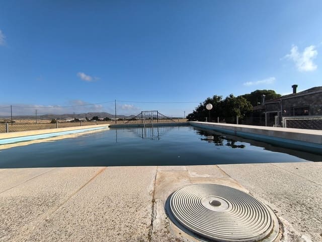 4 sovrum Finca/Hus på landet till salu i Yecla med pool garage - 239 995 € (Ref: 10181626)