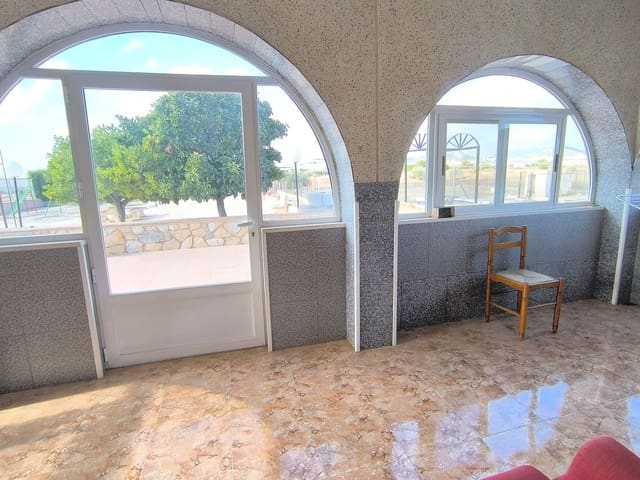 4 sovrum Finca/Hus på landet till salu i Yecla med pool garage - 239 995 € (Ref: 10181626)
