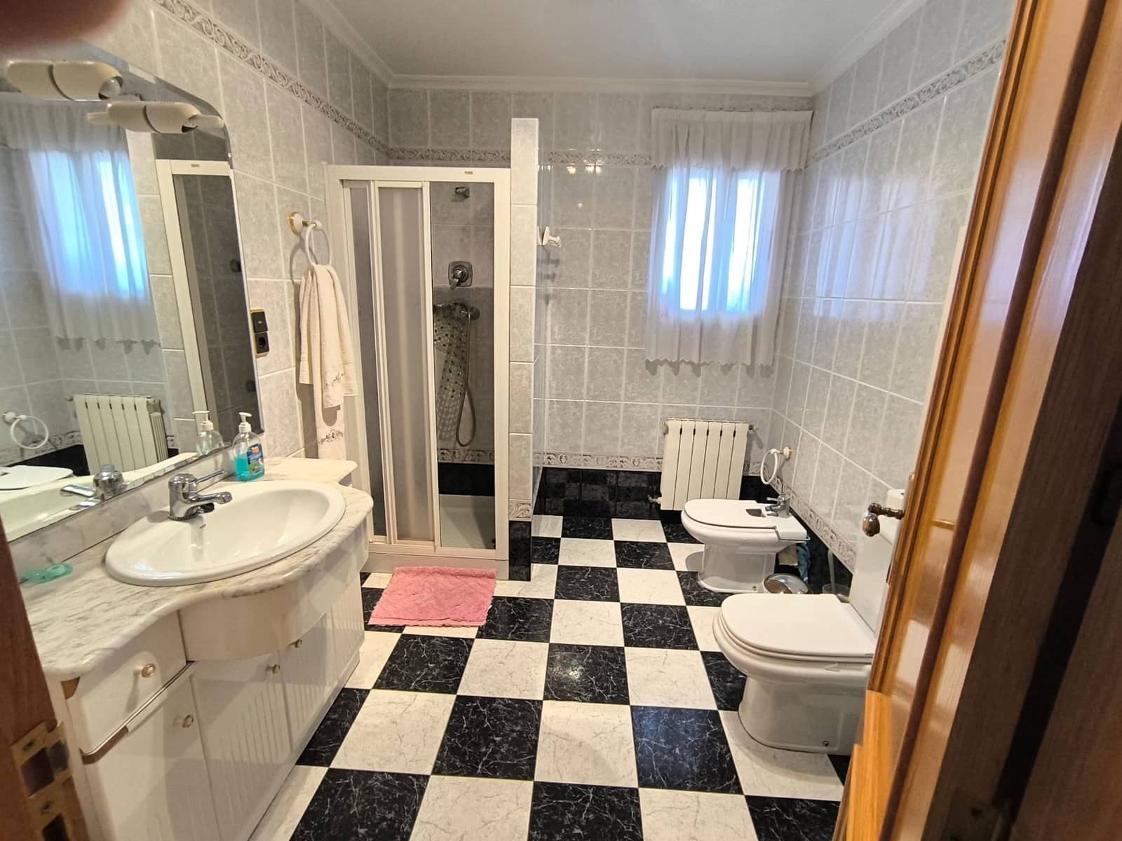 8 sovrum Hus till salu i Villena med garage - 289 000 € (Ref: 10182199)