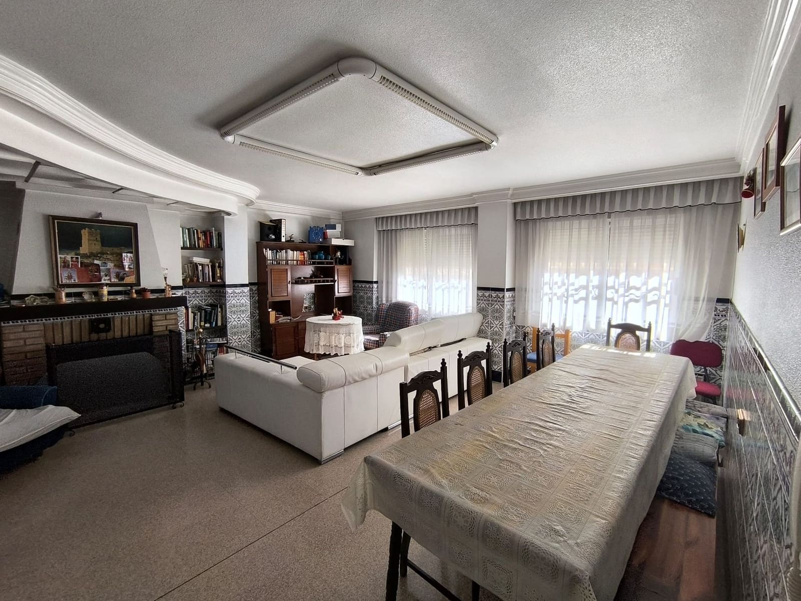 8 sovrum Hus till salu i Villena med garage - 289 000 € (Ref: 10182199)
